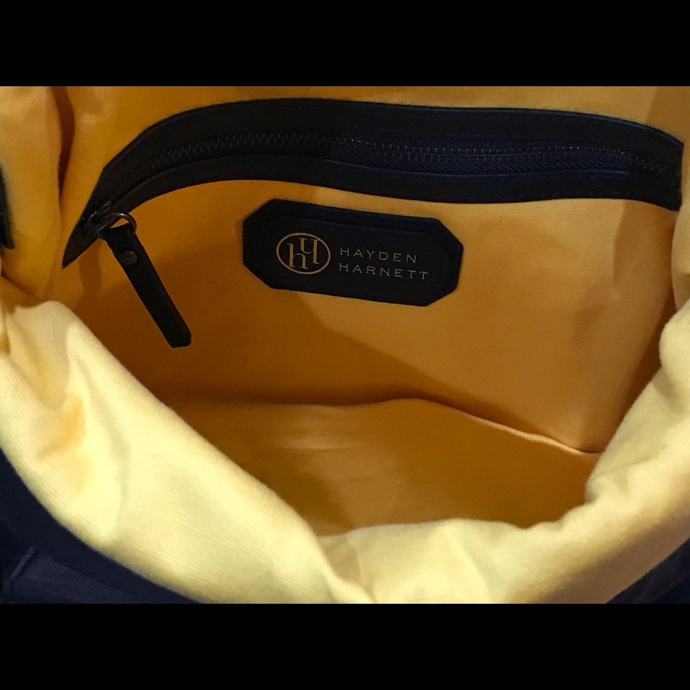 Hayden & Harnett Lambskin Hobo (Lg)